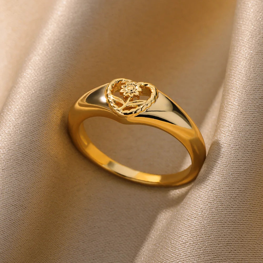 Luxury Geometric Rings