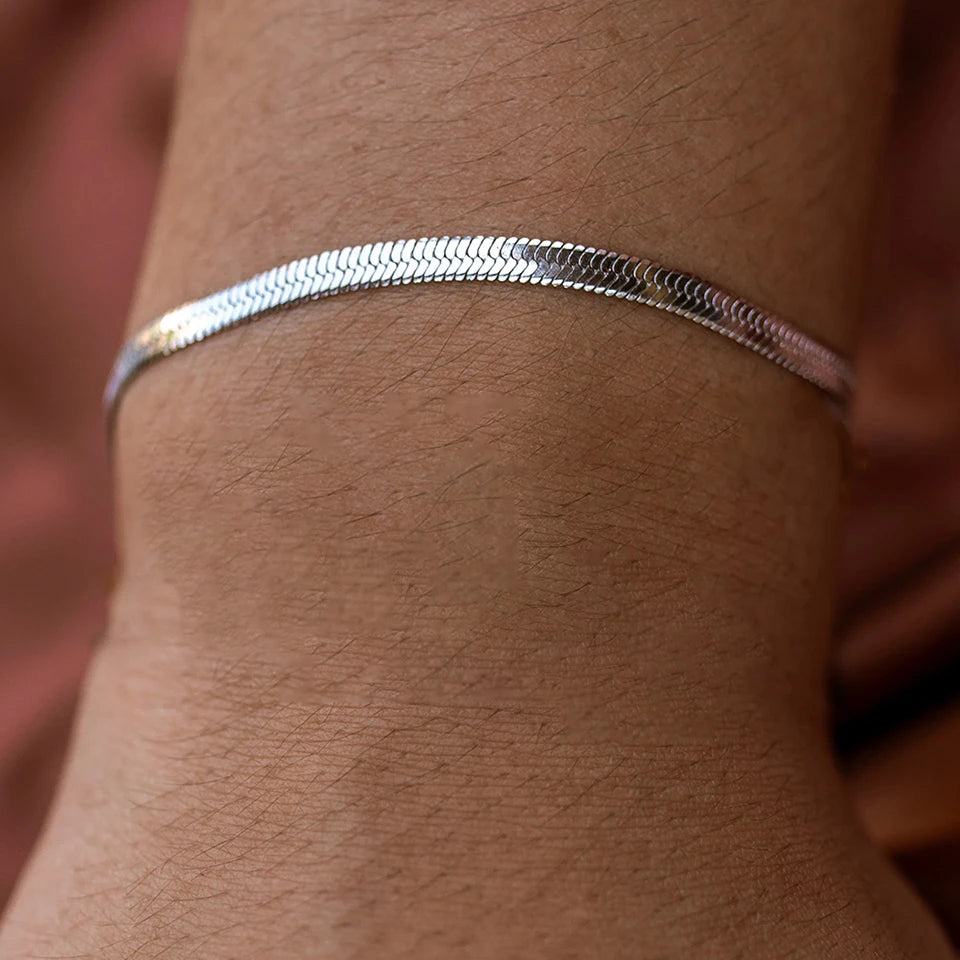 EManco Simple  Bracelet